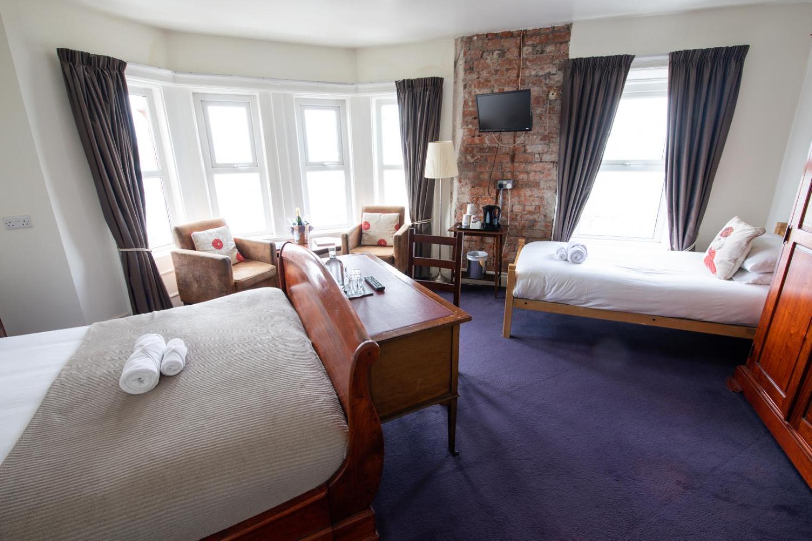 Hotel The Nines à Bangor  Extérieur photo